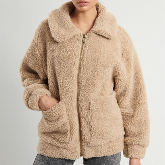 Garage Pixie Sherpa Jacket - Picture 2 of 10